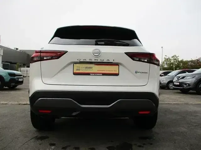 Gebraucht Nissan Qashqai N-Connecta 190 PS (139 kW) 2023 Weiß SUV