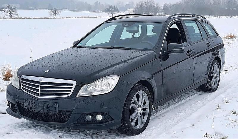 Gebraucht Mercedes C220 170 PS (125 kW) 2013 Schwarz Kombi