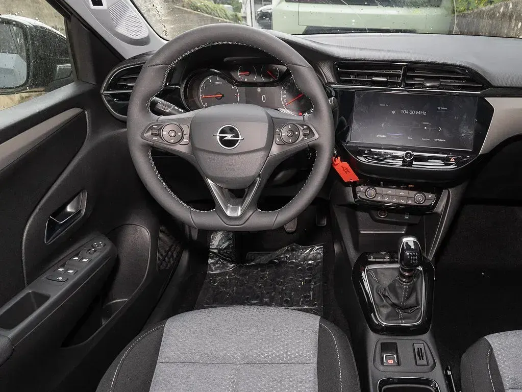 Neu Opel Corsa Edition 101 PS (74 kW) 2026 Weiß Kleinwagen