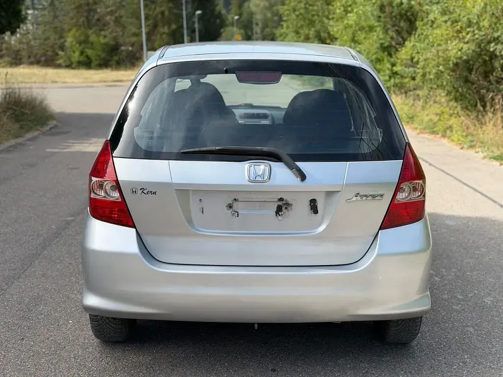 Gebraucht Honda Jazz LS 83 PS (61 kW) 2005 Silber Kleinwagen