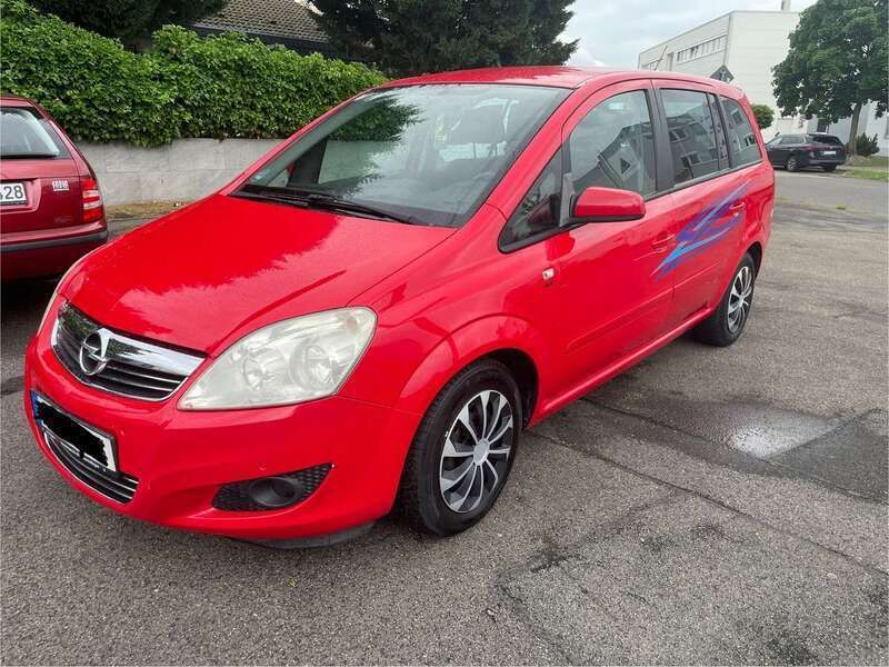 Rot Gebraucht 2009 Opel Zafira Van / Kleinbus | 3.500 € (Fairer Preis) - Bild 1/4