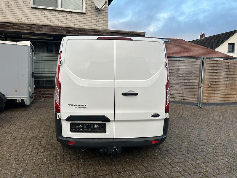Gebraucht Ford Transit Custom 105 PS (77 kW) 2016 Weiß