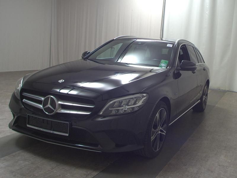 Gebraucht Mercedes C300e 306 PS (225 kW) 2020 Schwarz Limousine