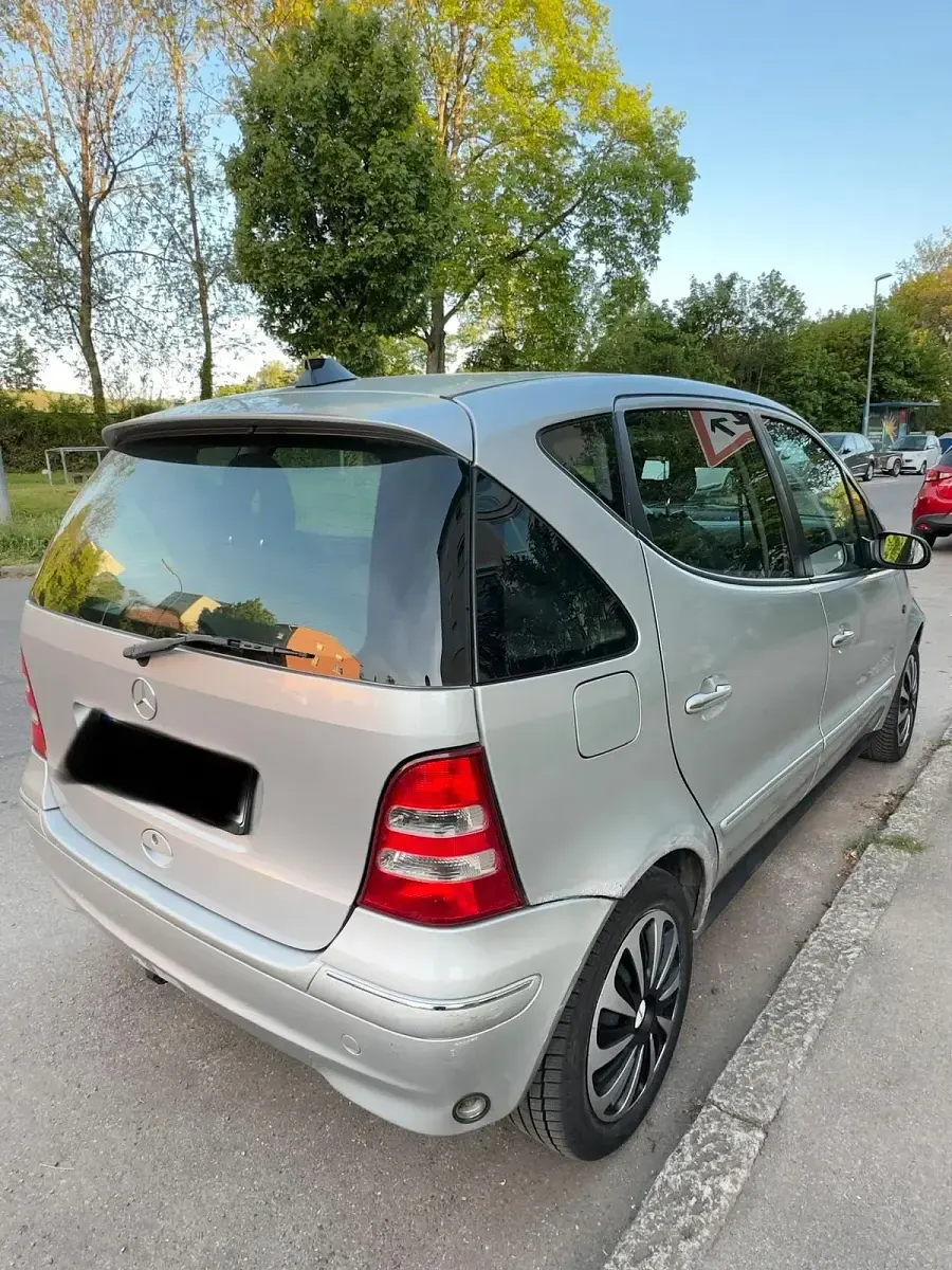 Gebraucht Mercedes A160 102 PS (75 kW) 2004 Silber Limousine