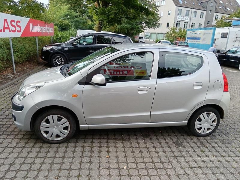 Grau Gebraucht 2010 Nissan Pixo Kleinwagen | 2.350 € (Etwas zu teuer) - Bild 1/4