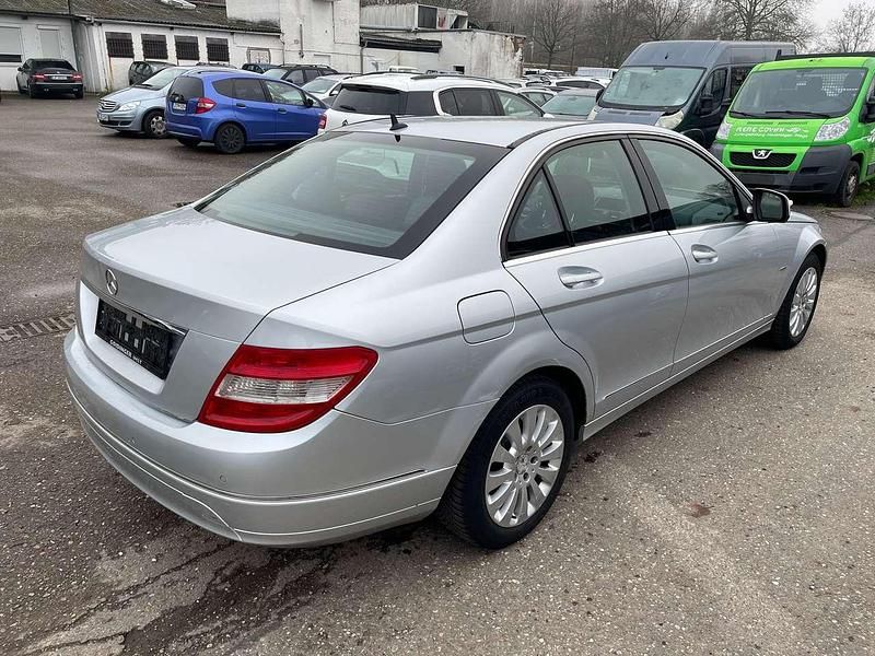 Gebraucht Mercedes C200 136 PS (100 kW) 2007 Iridiumsilber  metalliclack Limousine