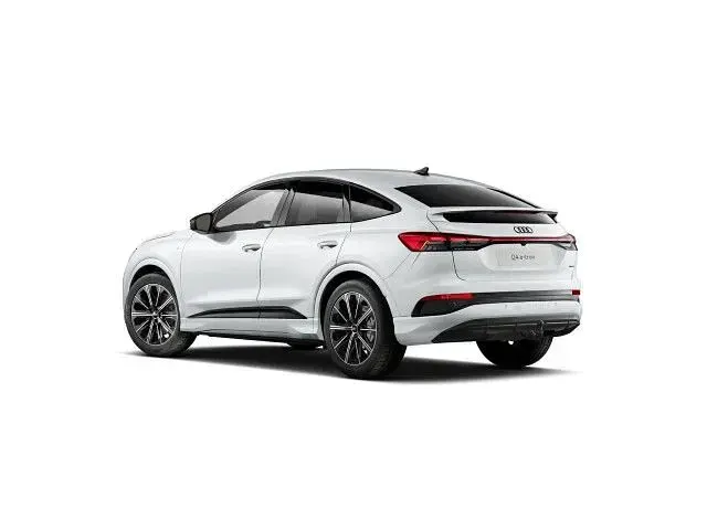 Gebraucht Audi Q4 Sportback e-tron Sport 250 kW (340 PS) 2024 Weiß SUV