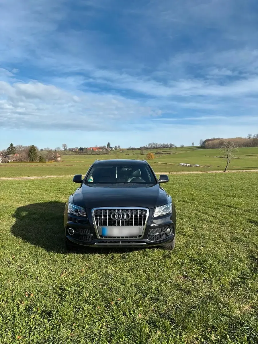 Gebraucht Audi Q5 170 PS (125 kW) 2010 Schwarz SUV