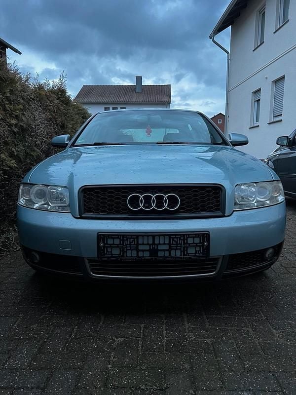 Andere farben Gebraucht 2001 Audi A4 Limousine | 2.199 € (Fairer Preis) - Bild 1/4