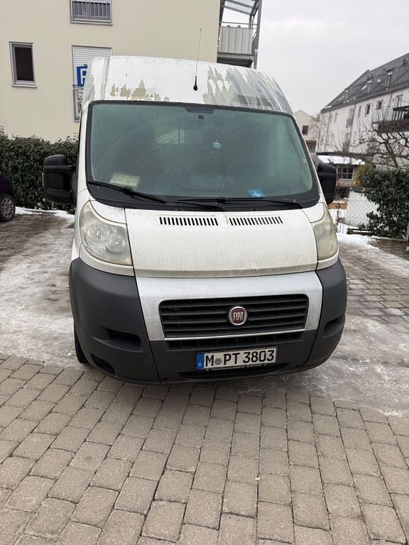 Gebraucht Fiat Ducato 116 PS (85 kW) 2012 Weiß Van