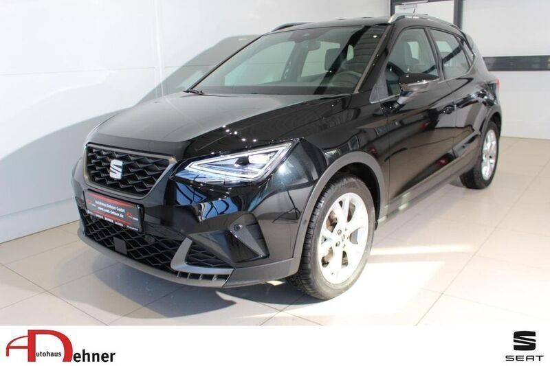 Schwarz Gebraucht 2023 Seat Arona FR SUV | 20.980 € (Fairer Preis) - Bild 1/4