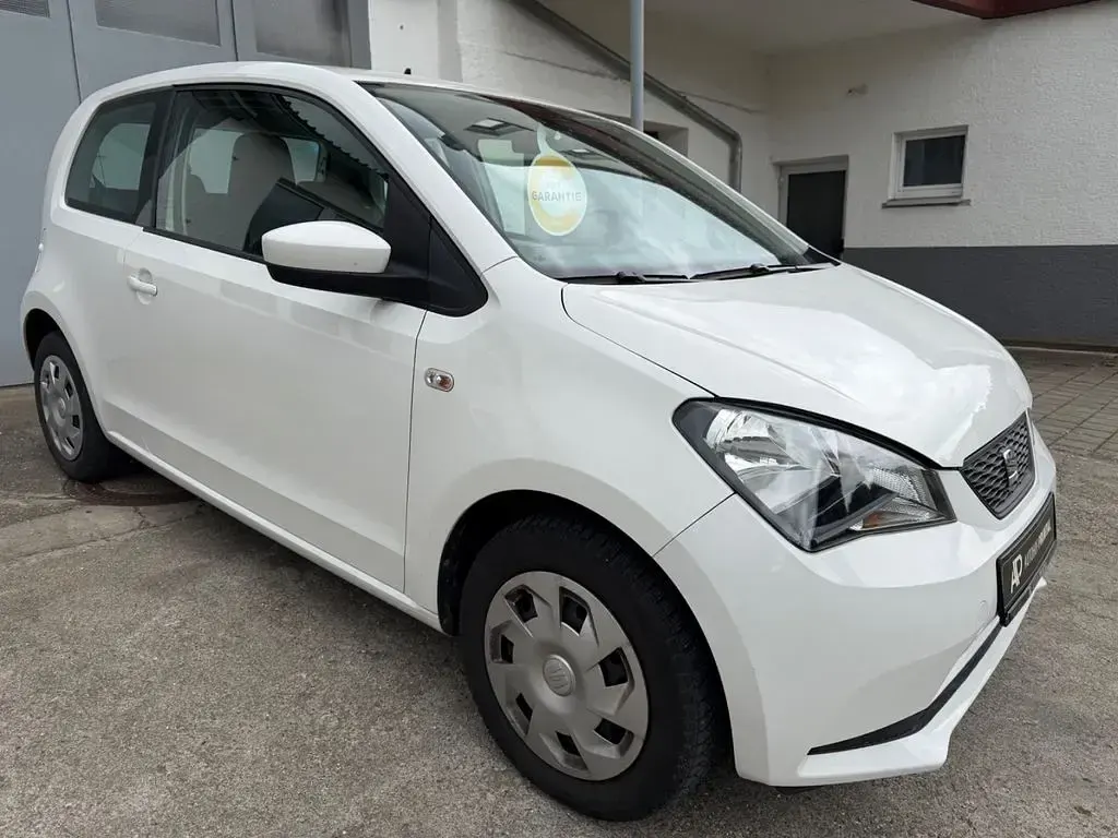 Używany Seat Mii Style 60 KM (44 kW) 2017 Biały Hatchback