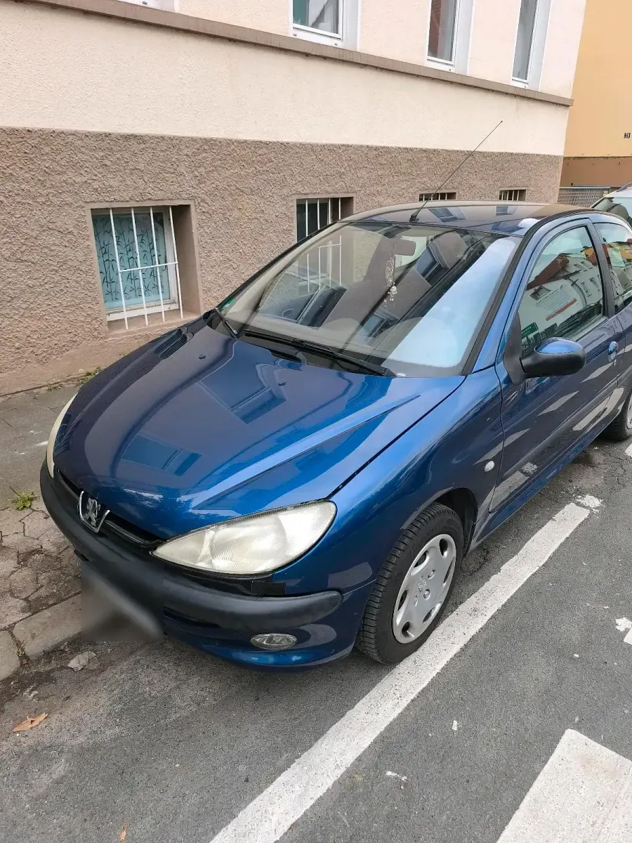 Gebraucht Peugeot 206 75 PS (55 kW) 2003 Blau Kleinwagen