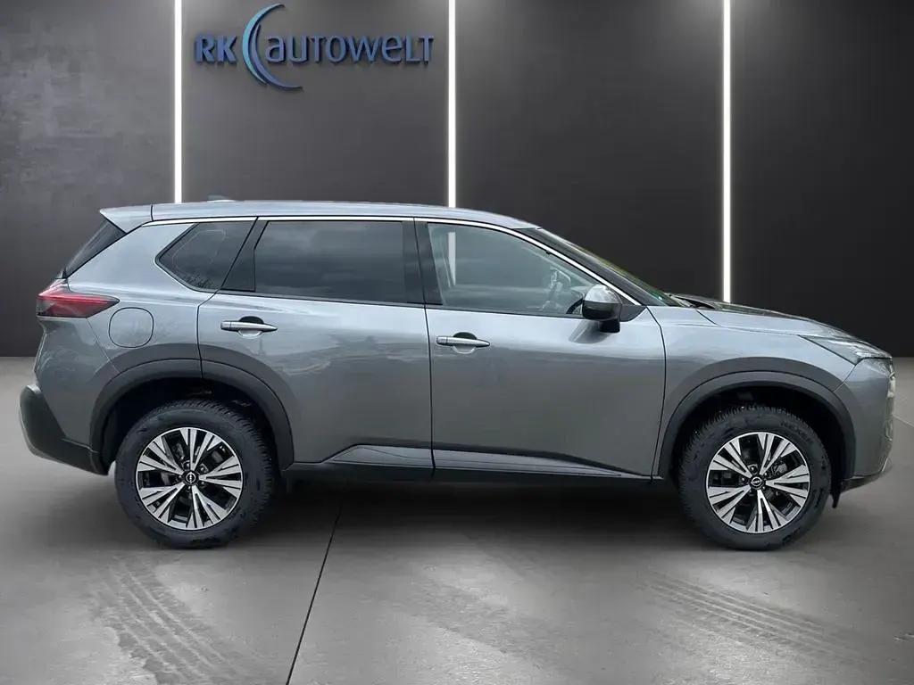 Gebraucht Nissan X-Trail Acenta 163 PS (119 kW) 2024 Grau SUV