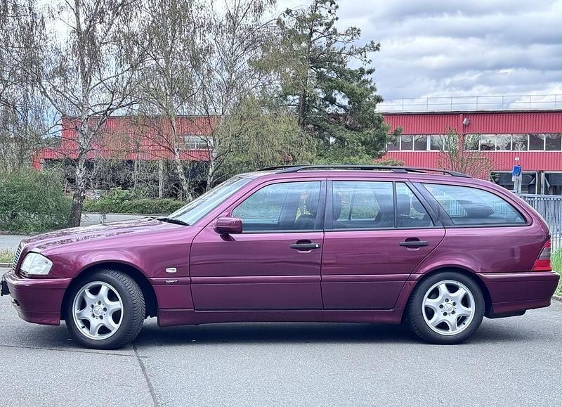 Gebraucht Mercedes C180 129 PS (94 kW) 2001 Limousine