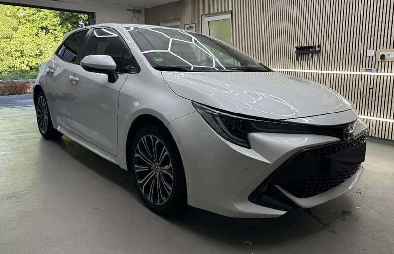 Gebraucht 2023 Toyota Corolla Team Limousine | 16.999 € (Fairer Preis) - Bild 1/4