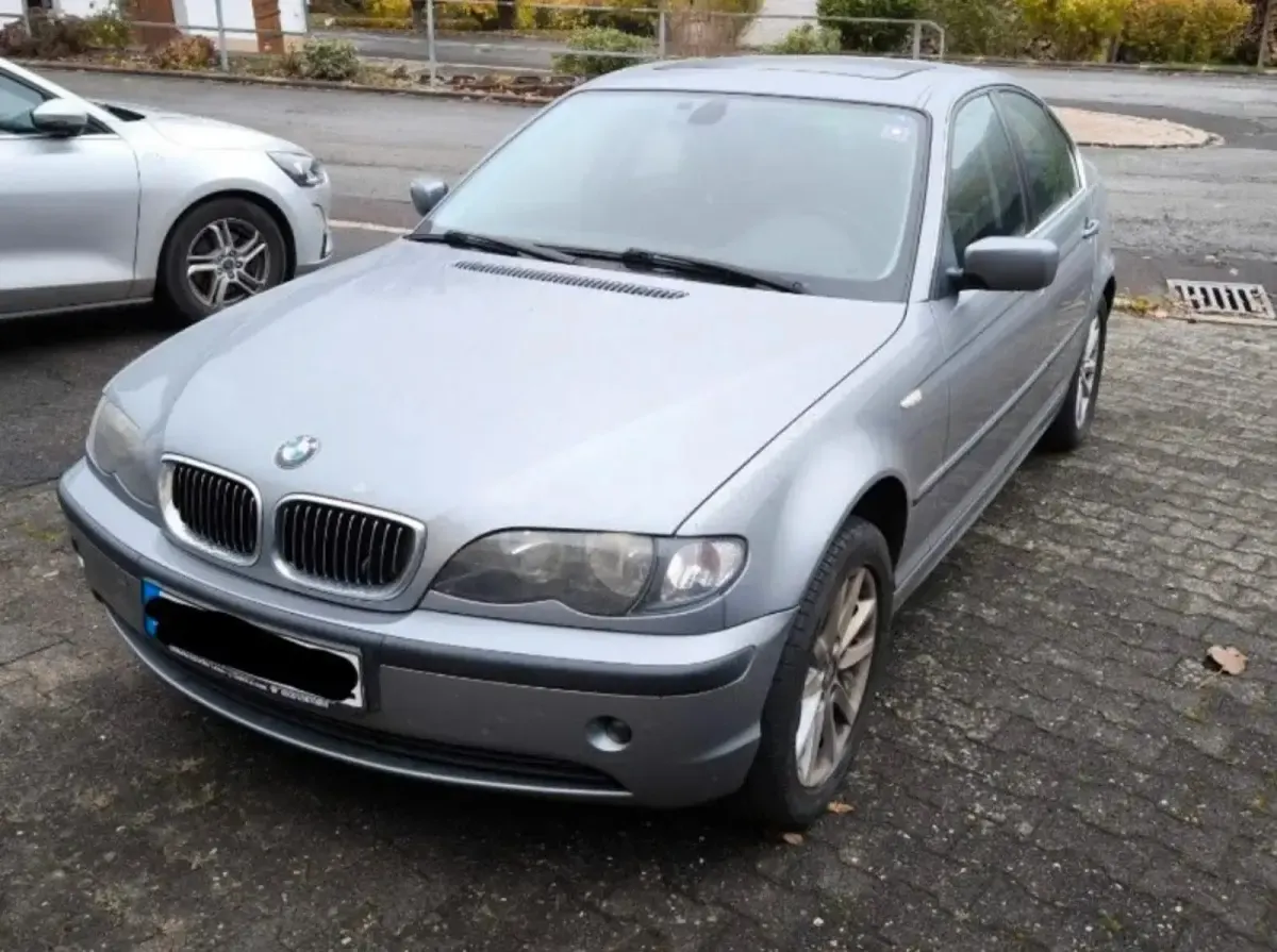 Usata BMW 316 116 CV (85 kW) 2004 Argento Berlina