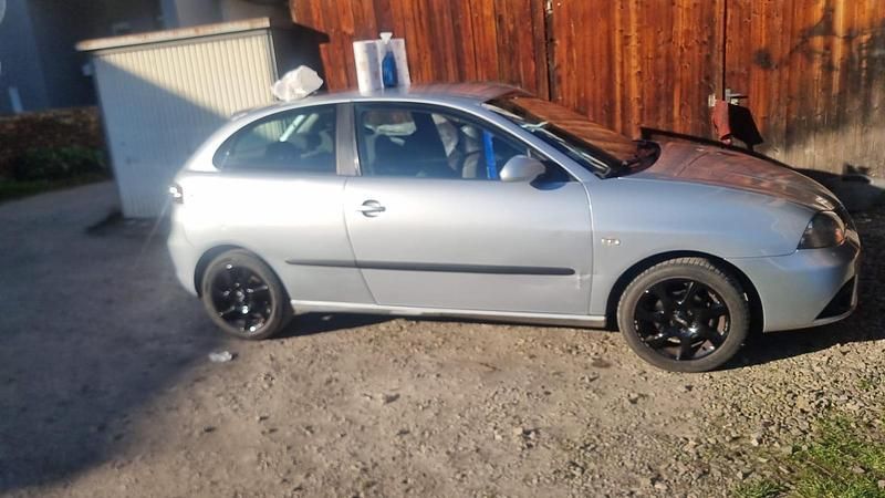 Gebraucht Seat Ibiza 2006 Silber Kleinwagen