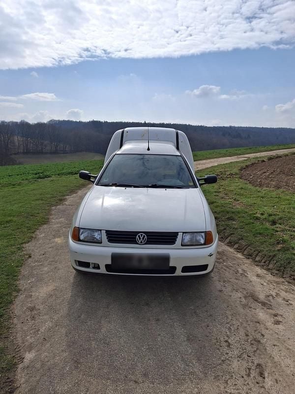 Second-hand VW Caddy 64 CP (47 kW) 2002 Alb Monovolum