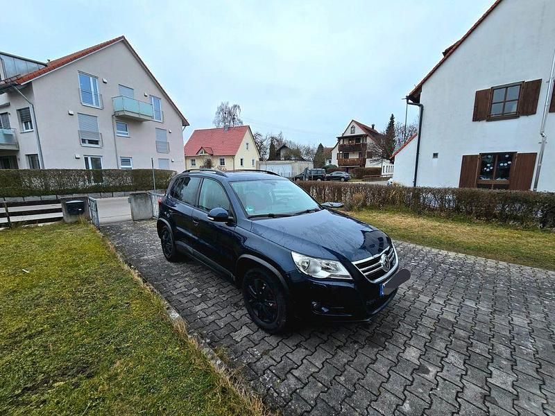 Blau Gebraucht 2011 VW Tiguan SUV | 6.300 € (Guter Preis) - Bild 1/4