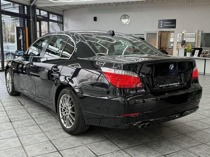 Gebraucht BMW 525 Advantage 218 PS (160 kW) 2007 Schwarz Limousine