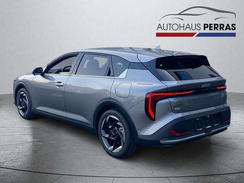 Neu Kia K4 150 PS (110 kW) 2026 Steel gray Limousine