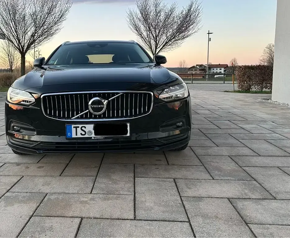 Second-hand Volvo V90 197 CP (144 kW) 2021 Negru Break