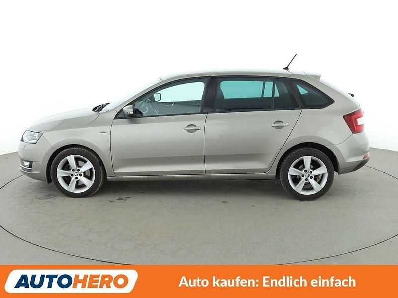 Gebraucht Skoda Rapid Clever 125 PS (91 kW) 2018 Grau Kleinwagen
