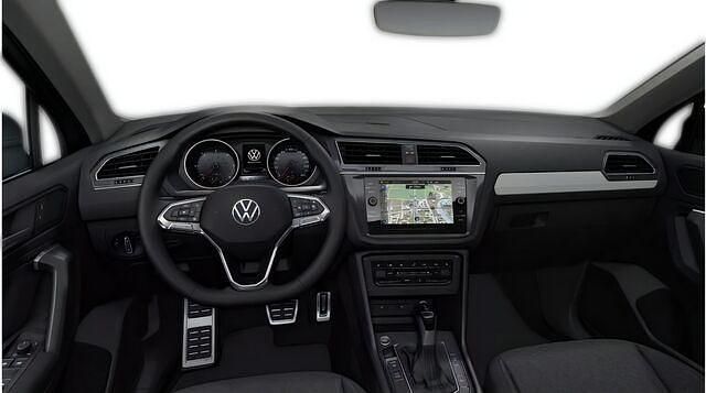 Gebraucht VW Tiguan Move 200 PS (147 kW) 2024 Grau SUV