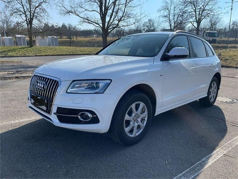 Weiß Gebraucht 2015 Audi Q5 S-line plus SUV | 22.600 € (Fairer Preis) - Bild 1/4