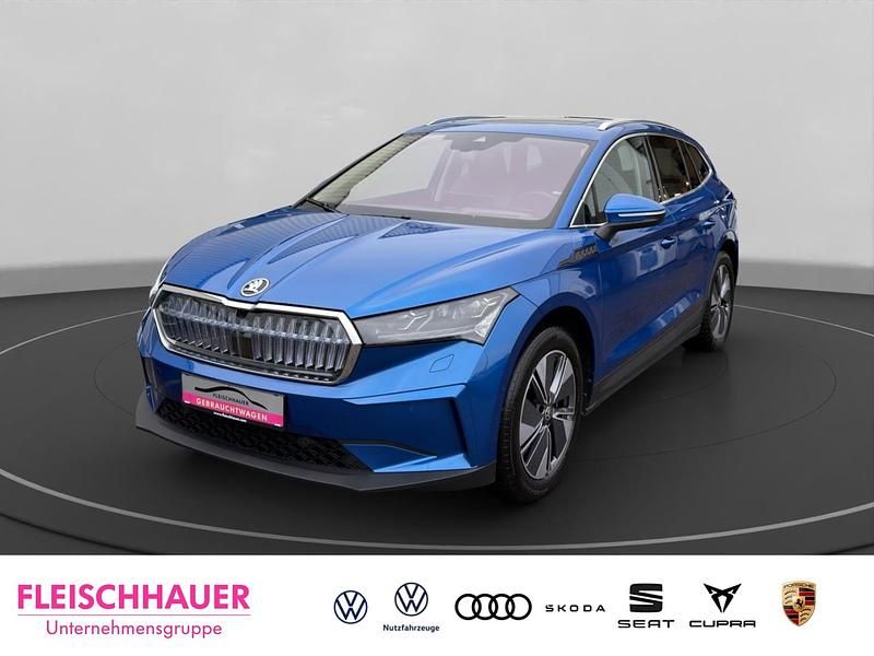 Grau Gebraucht 2022 Skoda Enyaq iV Loft SUV | 28.970 € (Guter Preis) - Bild 1/4