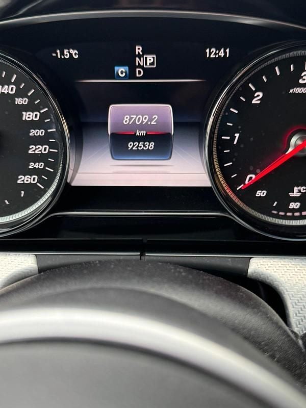 Grau Gebraucht 2019 Mercedes E200 Avantgarde Limousine | 22.950 € (Guter Preis) - Bild 1/4