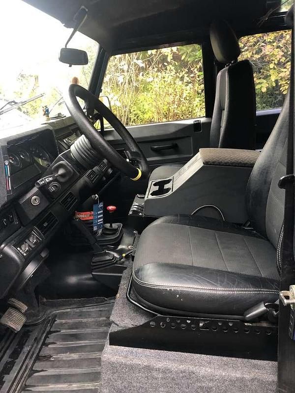 Blau Gebraucht 2001 Land Rover Defender SUV | 46.500 € - Bild 1/4