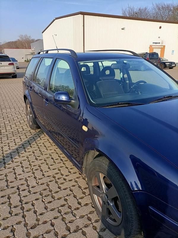 Second-hand VW Bora 116 CP (85 kW) 1999 Albastru Break