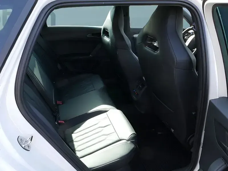 Gebraucht Cupra Leon 310 PS (228 kW) 2023 Weiß Kombi
