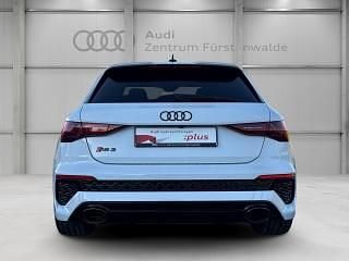 Gebraucht Audi RS3 Ambiente 400 PS (294 kW) 2024 Weiss Limousine