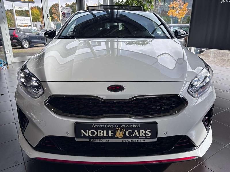 Gebraucht Kia ProCeed GT 204 PS (150 kW) 2020 Deluxe white Kombi