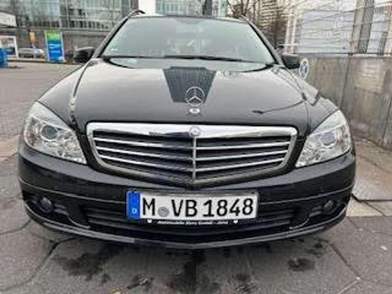 Schwarz Gebraucht 2010 Mercedes C180 Elegance Kombi | 6.700 € (Fairer Preis) - Bild 1/4