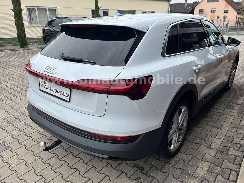 Gebraucht Audi e-tron Sport 300 kW (408 PS) 2023 Weiß SUV