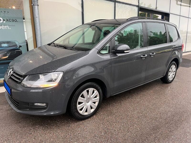 Grau Gebraucht 2011 VW Sharan Trendline Van / Kleinbus | 5.599 € (Superpreis) - Bild 1/4