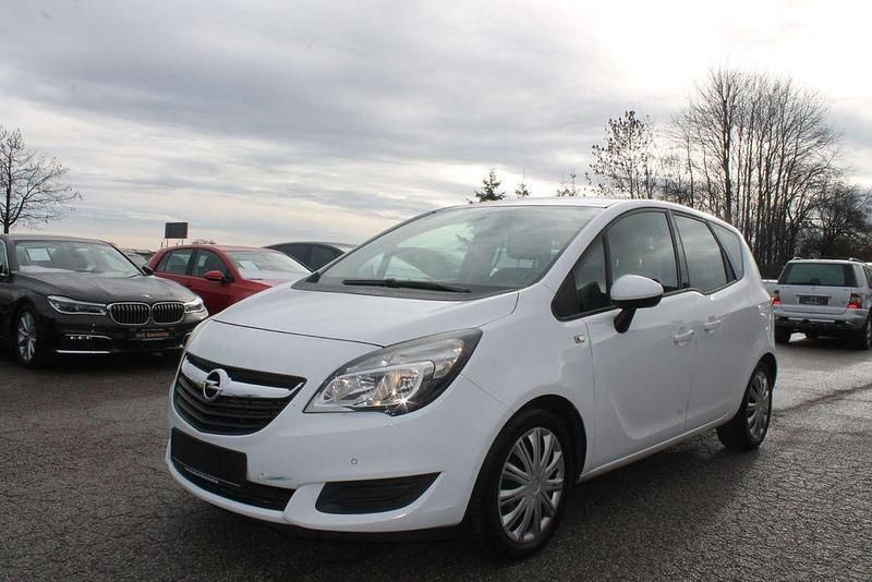 Weiß Gebraucht 2016 Opel Meriva Van / Kleinbus | 4.990 € (Guter Preis) - Bild 1/4