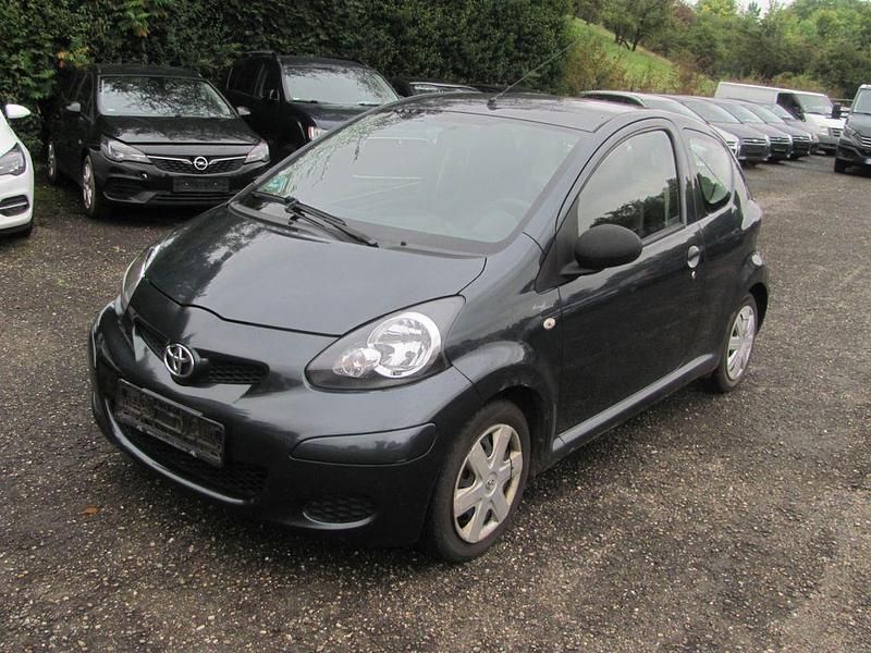 Schwarz Gebraucht 2009 Toyota Aygo Cool Kleinwagen | 990 € (Guter Preis) - Bild 1/4