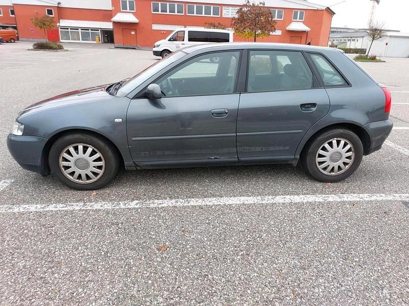 Gebraucht Audi A3 102 PS (75 kW) 2003 Grau Kleinwagen