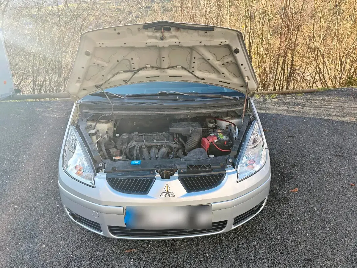 Brugt Mitsubishi Colt 95 HK (69 kW) 2007 Sølv Sedan