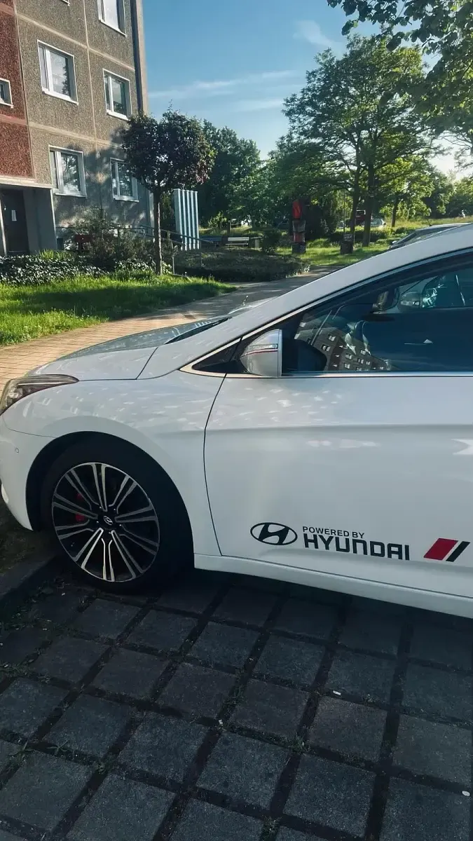 Gebraucht Hyundai i40 118 PS (86 kW) 2015 Weiß Kombi