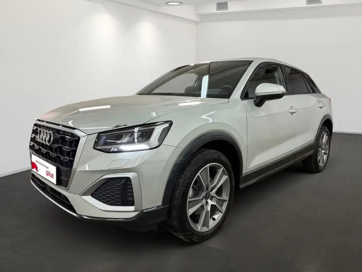 Gebraucht Audi Q2 Advanced Plus 150 PS (110 kW) 2025 Tausilber metallic SUV