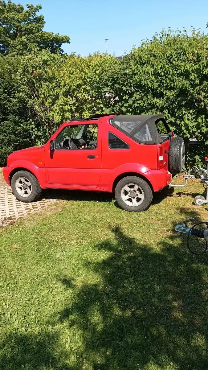 Gebraucht Suzuki Jimny 86 PS (63 kW) 2008 Rot SUV