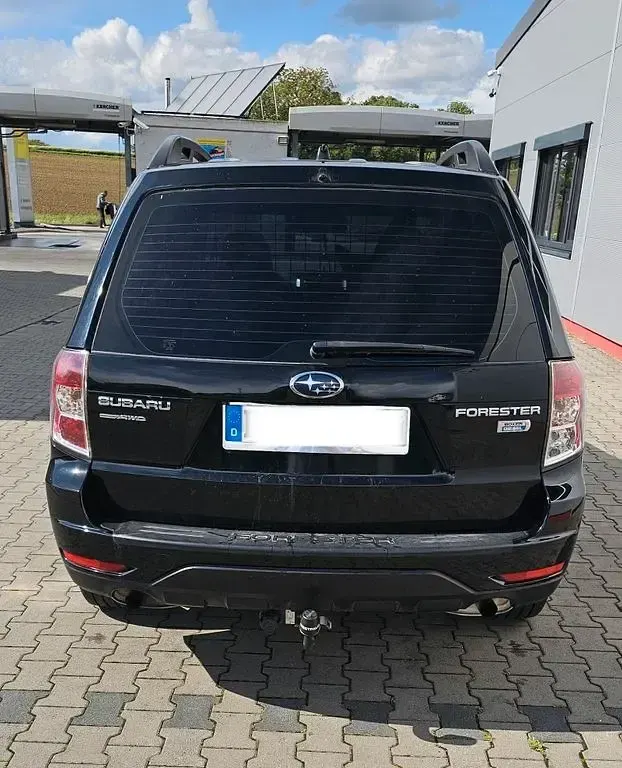Gebraucht Subaru Forester Active 147 PS (108 kW) 2012 Schwarz SUV