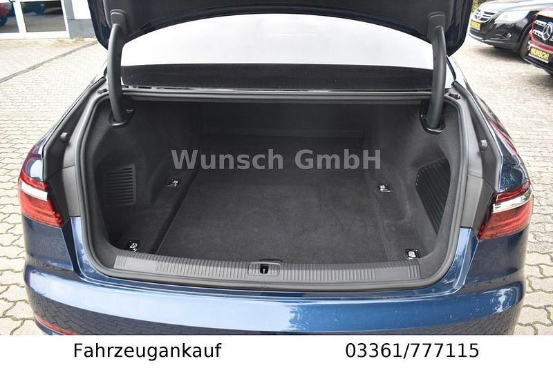 Gebraucht Audi A8 Sport 286 PS (210 kW) 2019 Blau Limousine