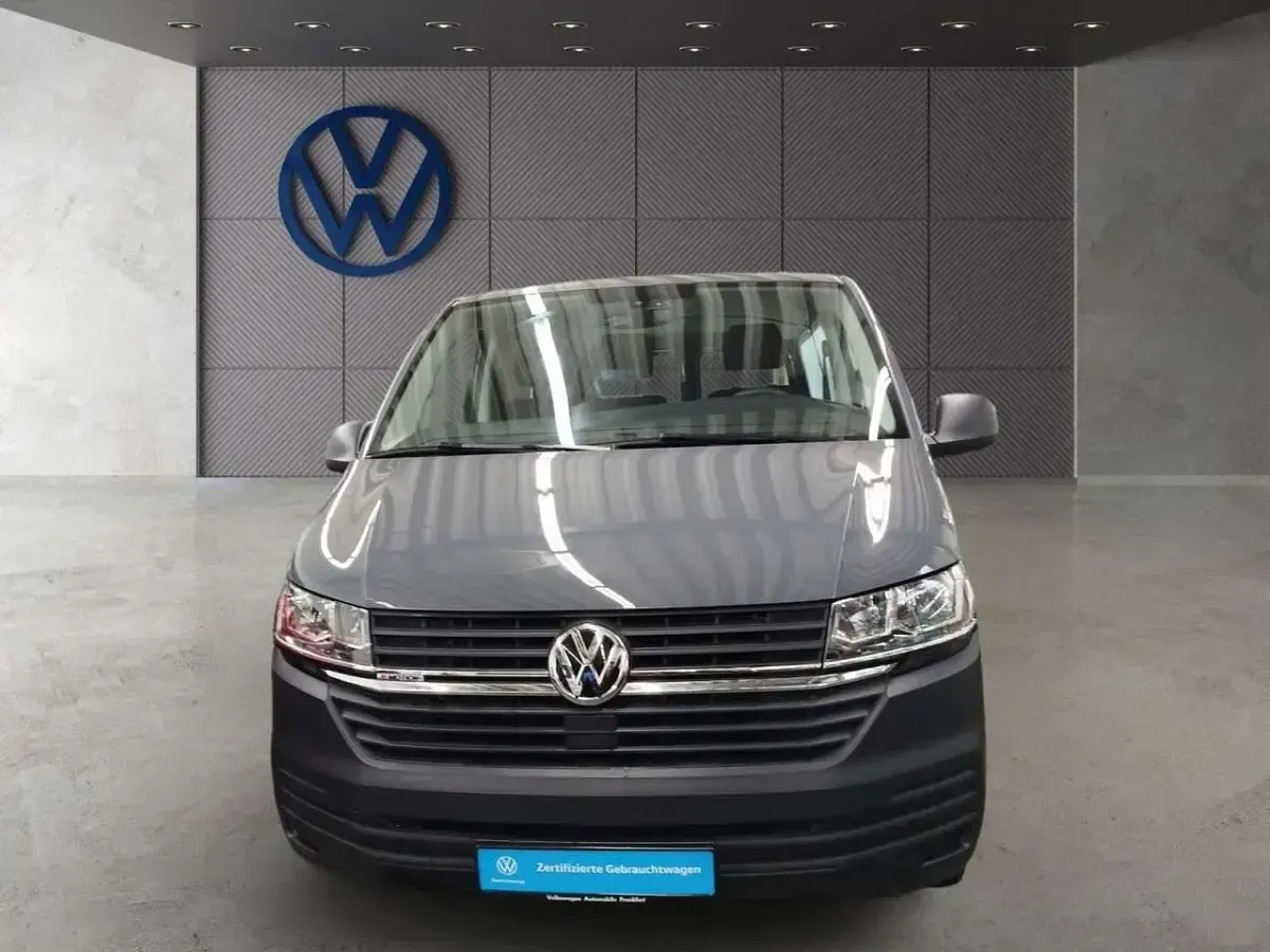 Używany VW Transporter 150 KM (110 kW) 2022 Szary Van